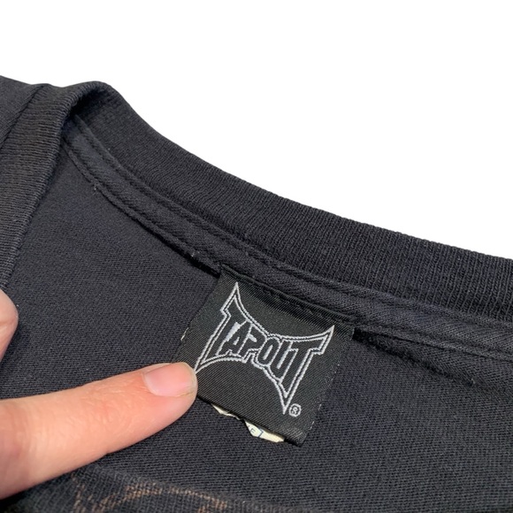 TAPOUT | Men’s Y2K ‘Bad For The Sport’ Distressed Graphic Tee - Sz Large - Picture 6 of 9